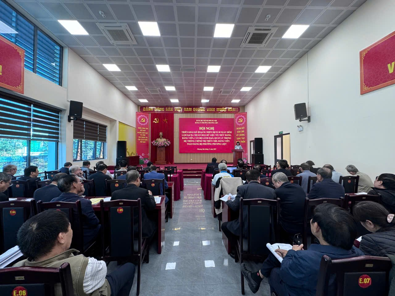 Phường Phương Liệt: Ra quân Chiến dịch 10 ngày đêm chuẩn hóa dữ liệu tổ chức Đảng và đảng viên- Ảnh 1.