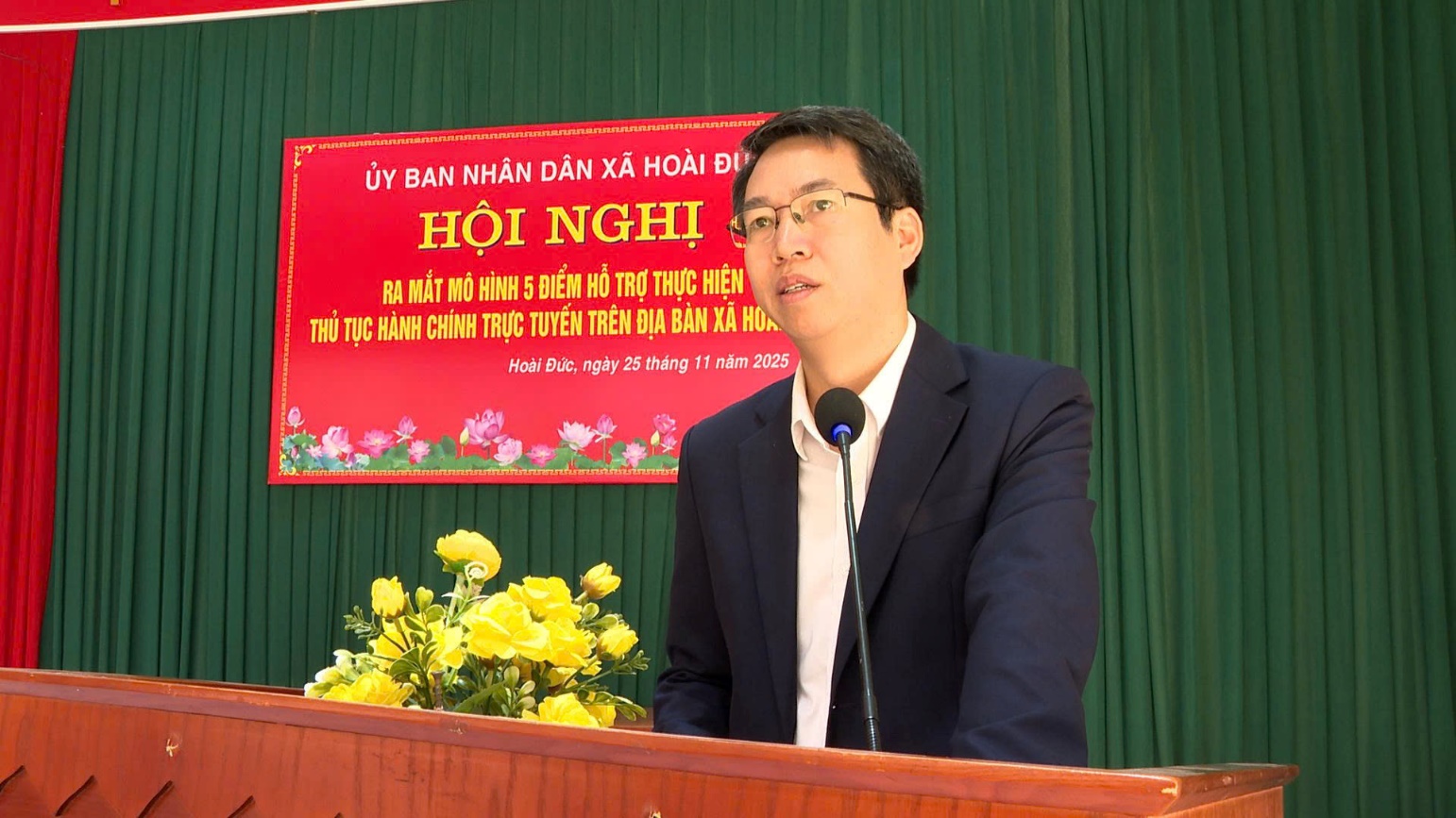 UBND xã Hoài Đức ra mắt mô hình 5 điểm hỗ trợ thực hiện thủ tục hành chính trực tuyến- Ảnh 6.