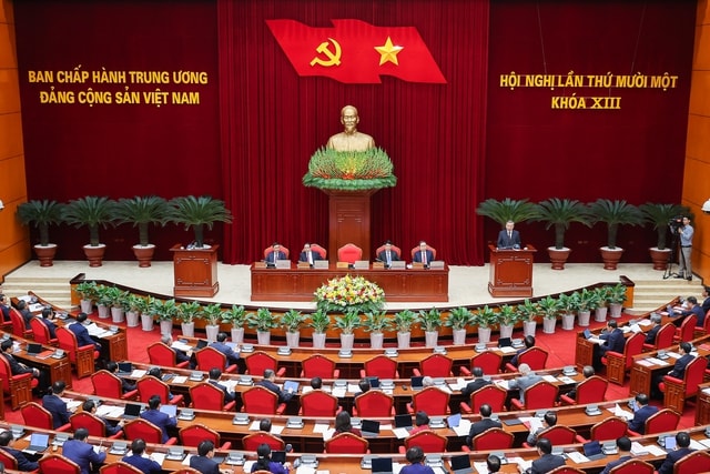 Góp ý kiến vào dự thảo các văn kiện Đại hội XIV của Đảng:Dưới lá cờ vẻ vang của Đảng: Khơi dậy khát vọng vươn mình của dân tộc- Ảnh 2.