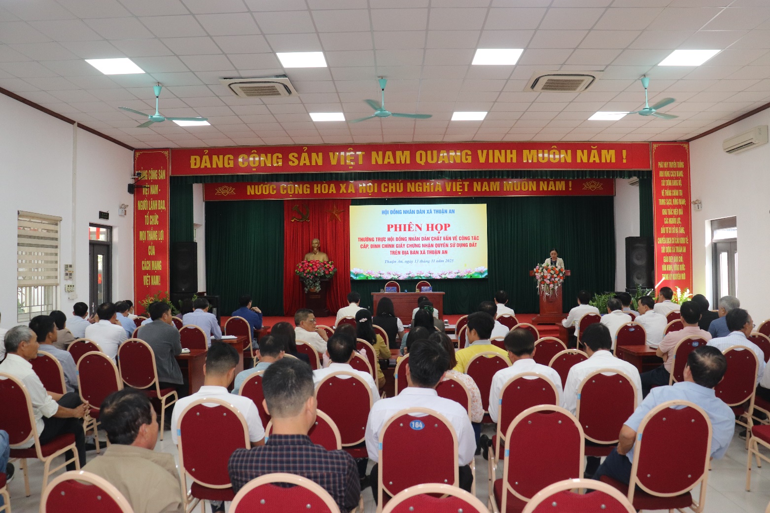 Thuận An chú trọng đối thoại, giữ vững ổn định cơ sở- Ảnh 2.