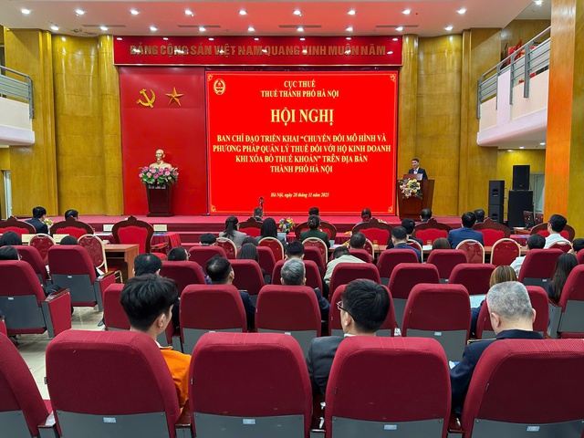 Xã Đoài Phương tham dự hội nghị trực tuyến triển khai “Chuyển đổi mô hình và phương pháp quản lý thuế đối với hộ kinh doanh khi xóa bỏ thuế khoán” - Ảnh 2.