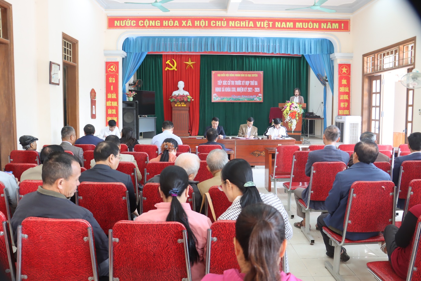 Tổ đại biểu số 1 HĐND xã tiếp xúc cử tri trước kỳ họp cuối năm 2025- Ảnh 2.