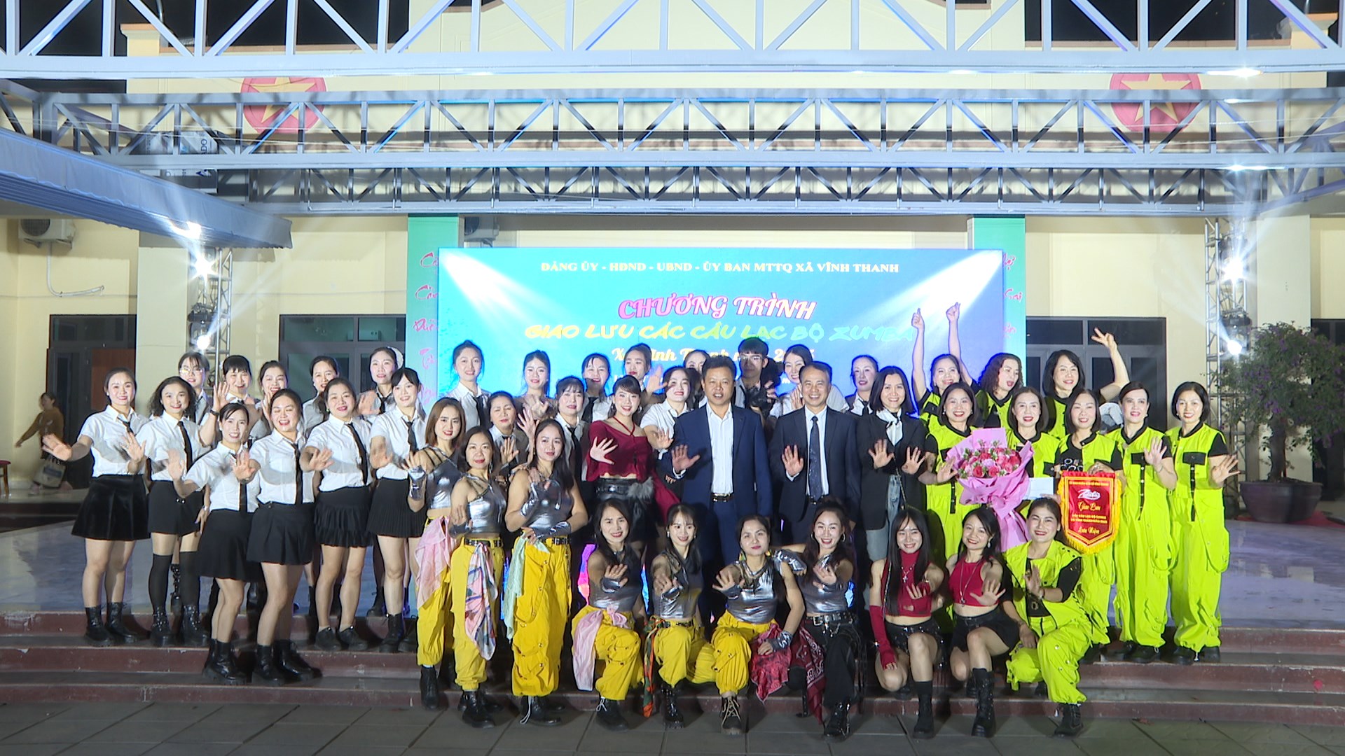 Xã Vĩnh Thanh tổ chức Chương trình Giao lưu các Câu lạc bộ Zumba năm 2025- Ảnh 9.