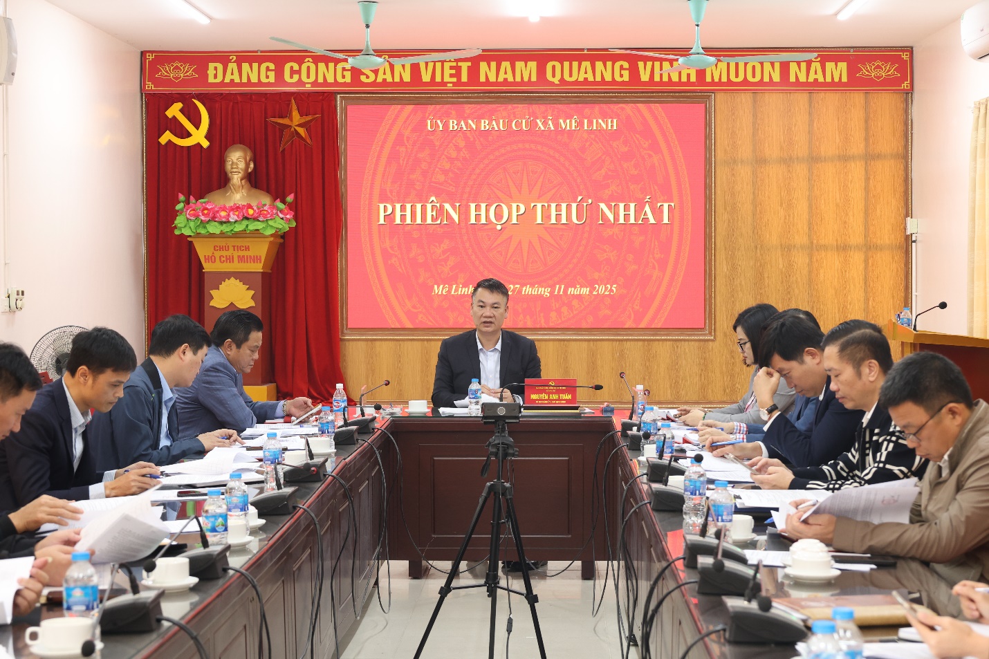 Mê Linh: Ủy ban bầu cử xã tổ chức phiên họp thứ Nhất để triển khai công tác bầu cử đại biểu Quốc hội khóa XVI và đại biểu HĐND các cấp nhiệm kỳ 2026-2031- Ảnh 1.
