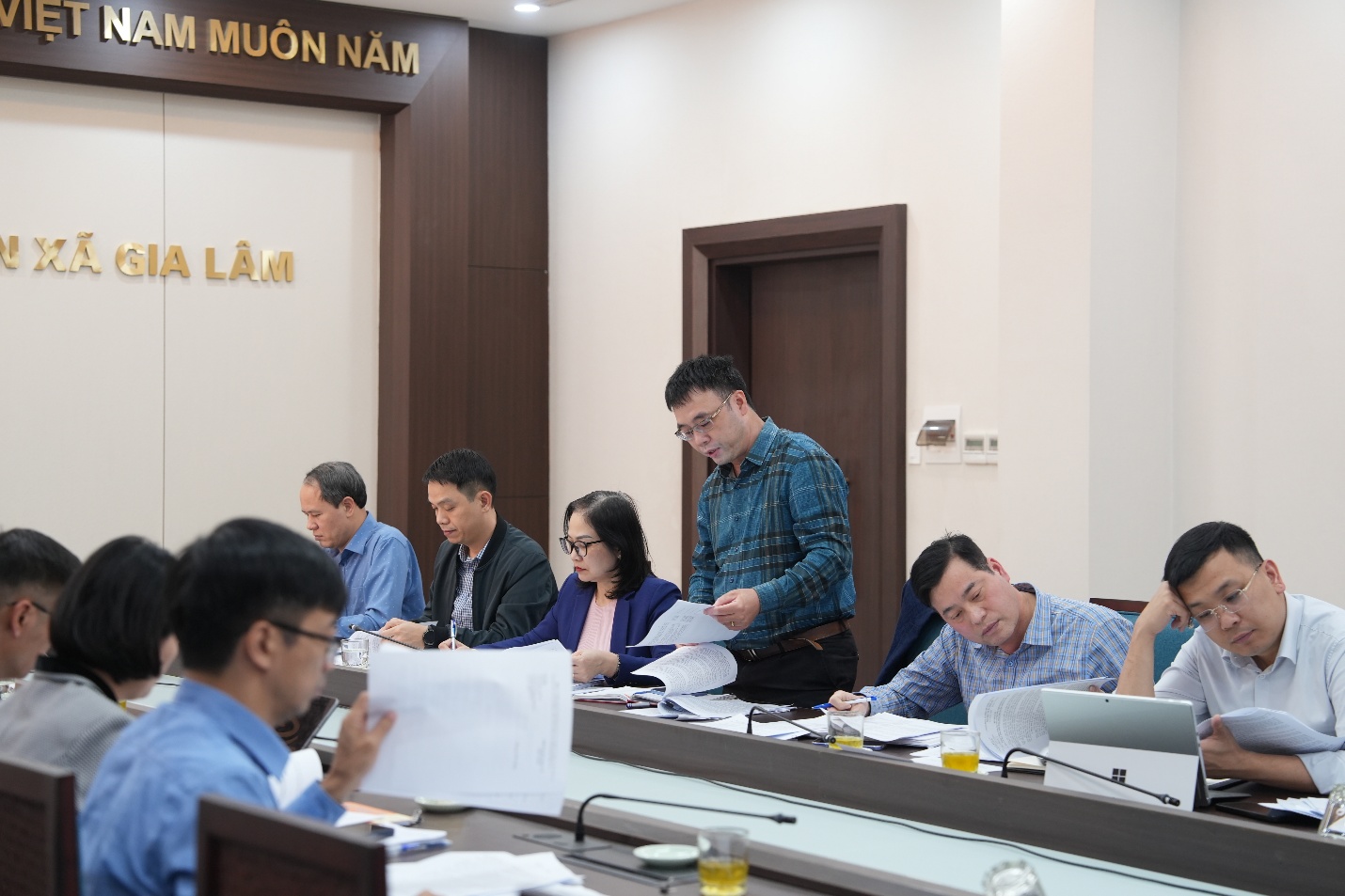 Ủy ban bầu cử xã Gia Lâm tổ chức họp bàn công tác bầu cử đại biểu Quốc hội khóa XVI và đại biểu Hội đồng nhân dân các cấp- Ảnh 2.