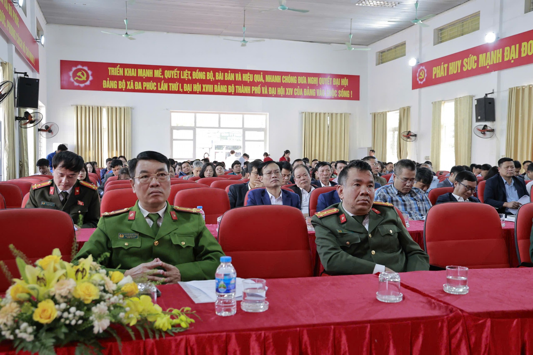 XÃ ĐA PHÚC - TỔNG KẾT CÔNG TÁC PHÒNG, CHỐNG VÀ KHẮC PHỤC HẬU QUẢ BÃO SỐ 10, 11 NĂM 2025- Ảnh 3.