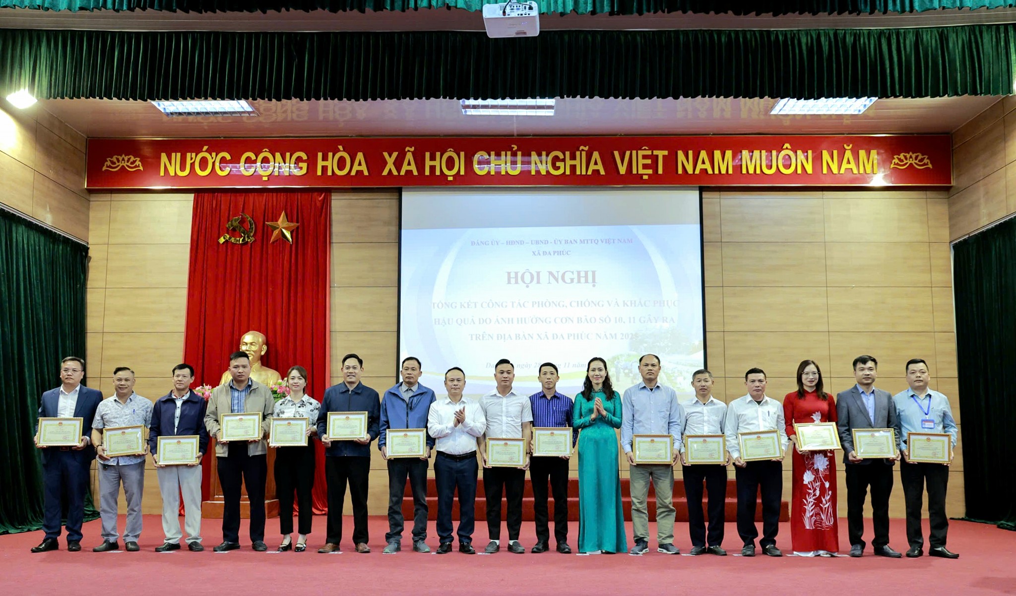 XÃ ĐA PHÚC - TỔNG KẾT CÔNG TÁC PHÒNG, CHỐNG VÀ KHẮC PHỤC HẬU QUẢ BÃO SỐ 10, 11 NĂM 2025- Ảnh 20.