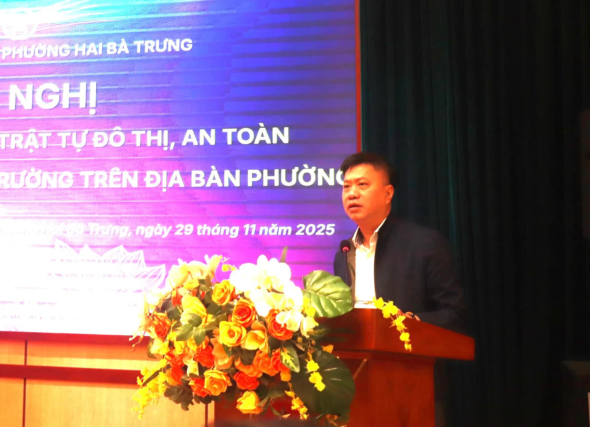 Phường Hai Bà Trưng kêu gọi người dân vào cuộc vì bộ mặt đô thị "ngăn nắp, gọn gàng, sáng, xanh, sạch, đẹp"- Ảnh 6.