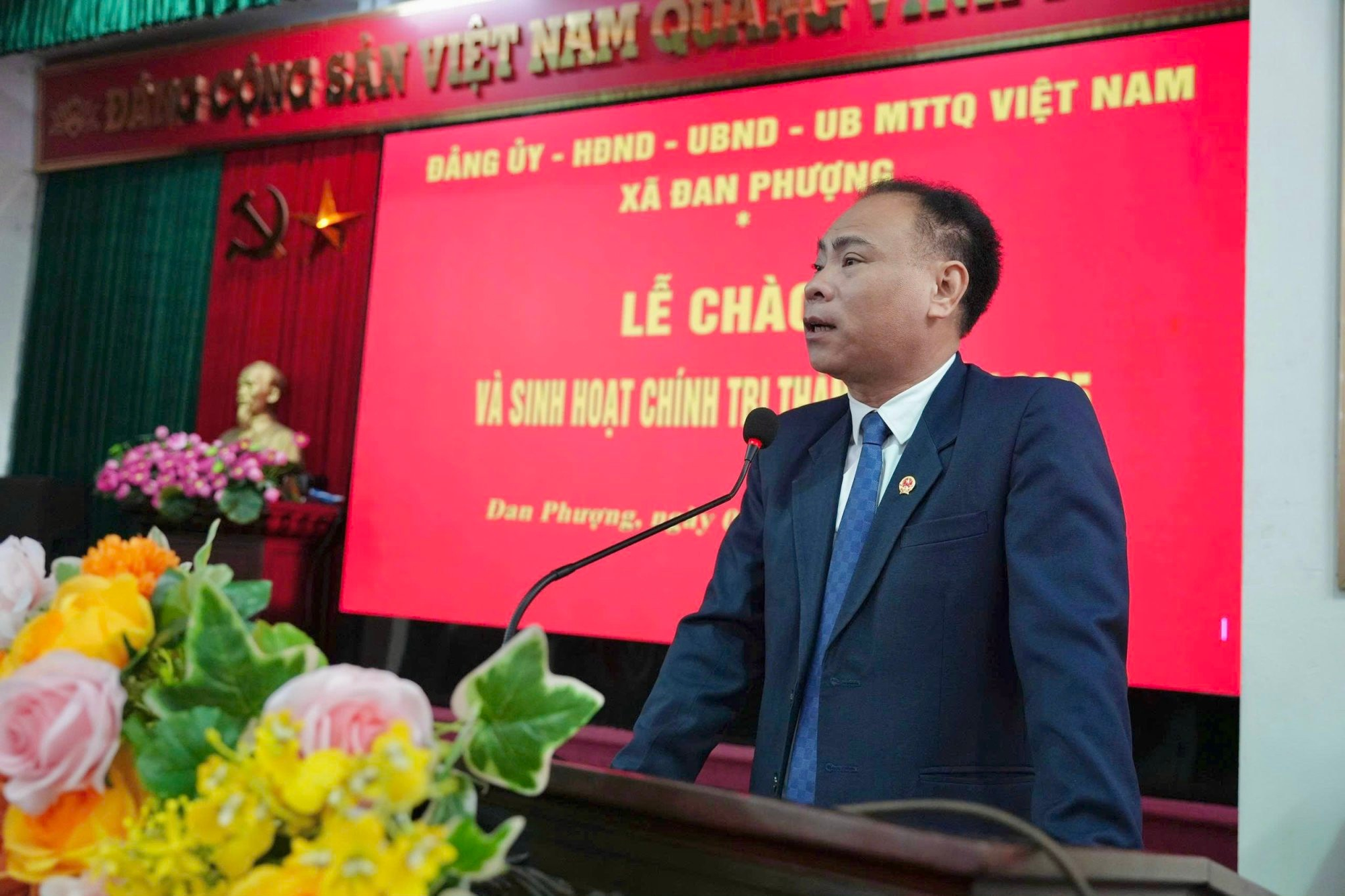 Xã Đan Phượng tổ chức Lễ Chào cờ và sinh hoạt chính trị tháng 11.- Ảnh 4.