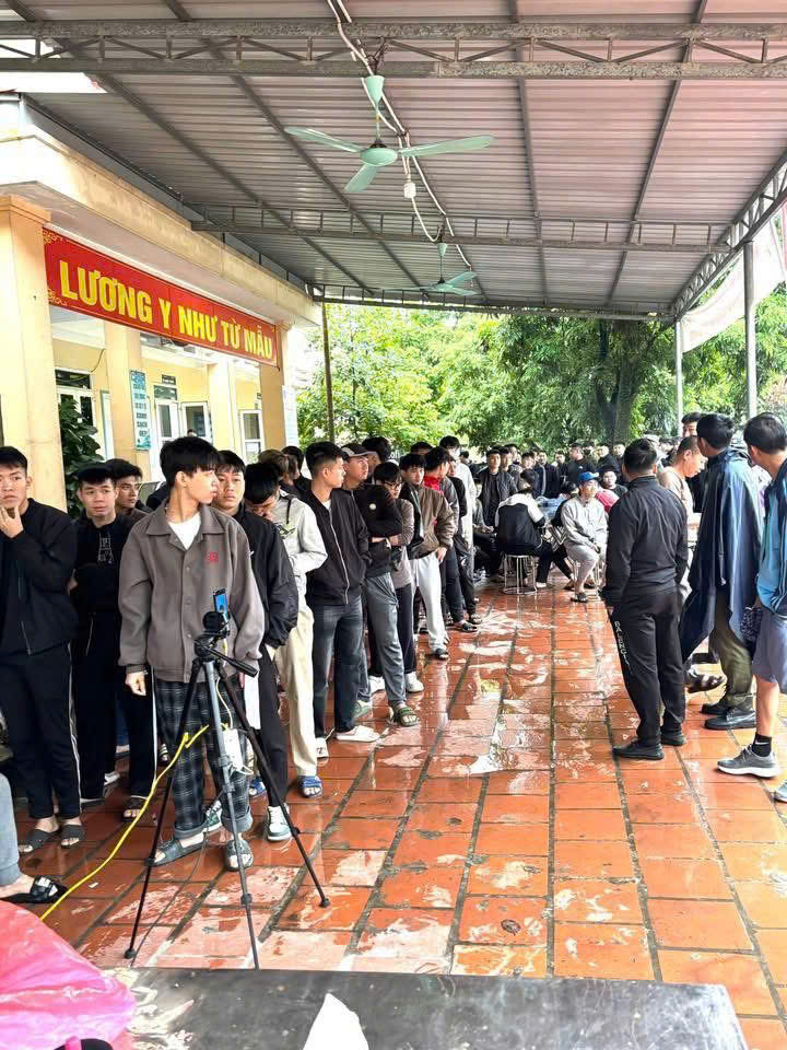 HỘI ĐỒNG NGHĨA VỤ QUÂN SỰ XÃ SÓC SƠN TIẾP TỤC TỔ CHỨC KHÁM SƠ TUYỂN NGHĨA VỤ QUÂN SỰ NĂM 2026.- Ảnh 3.