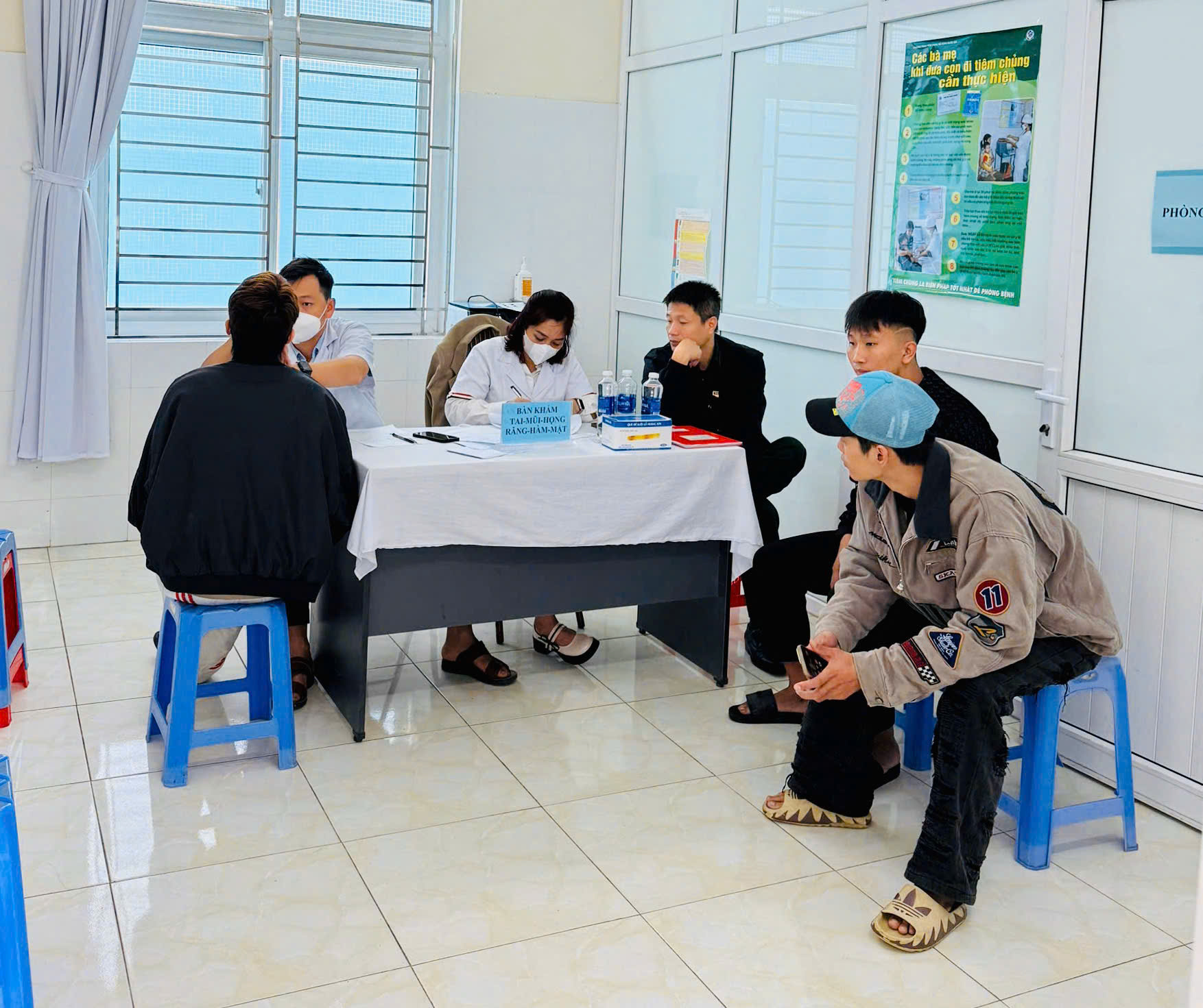 Những hình ảnh sơ khám nghĩa vụ quân sự xã Thượng Phúc- Ảnh 10.