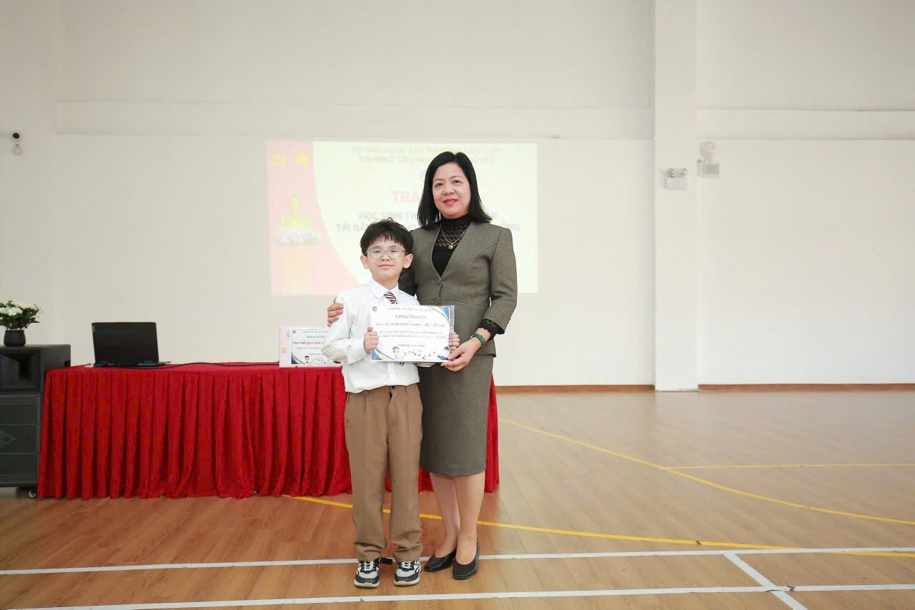 A person and child standing in a room  AI-generated content may be incorrect.