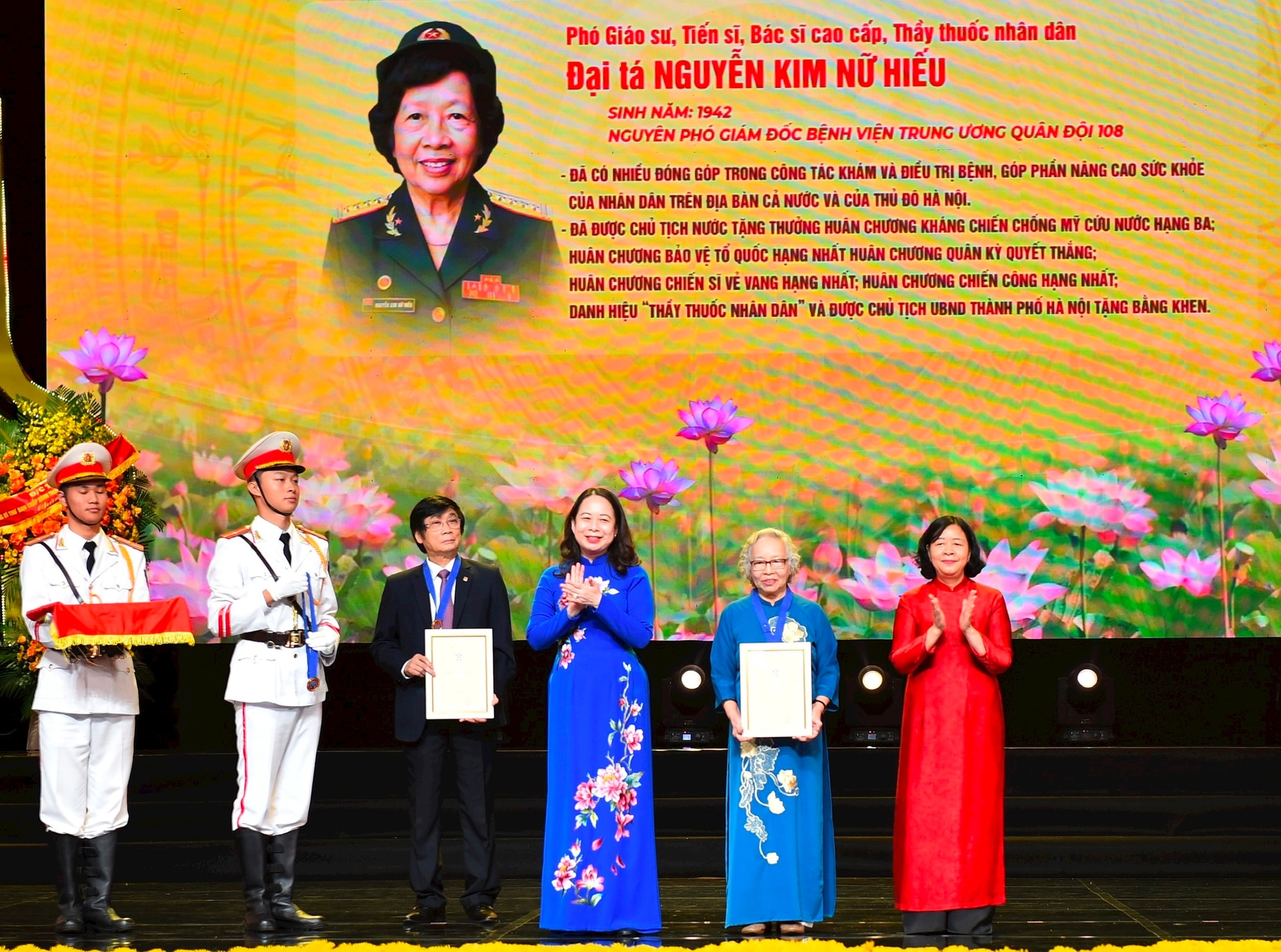 Phong trào thi đua yêu nước của Thủ đô: Giàu bản sắc riêng, thúc đẩy phát triển- Ảnh 10.