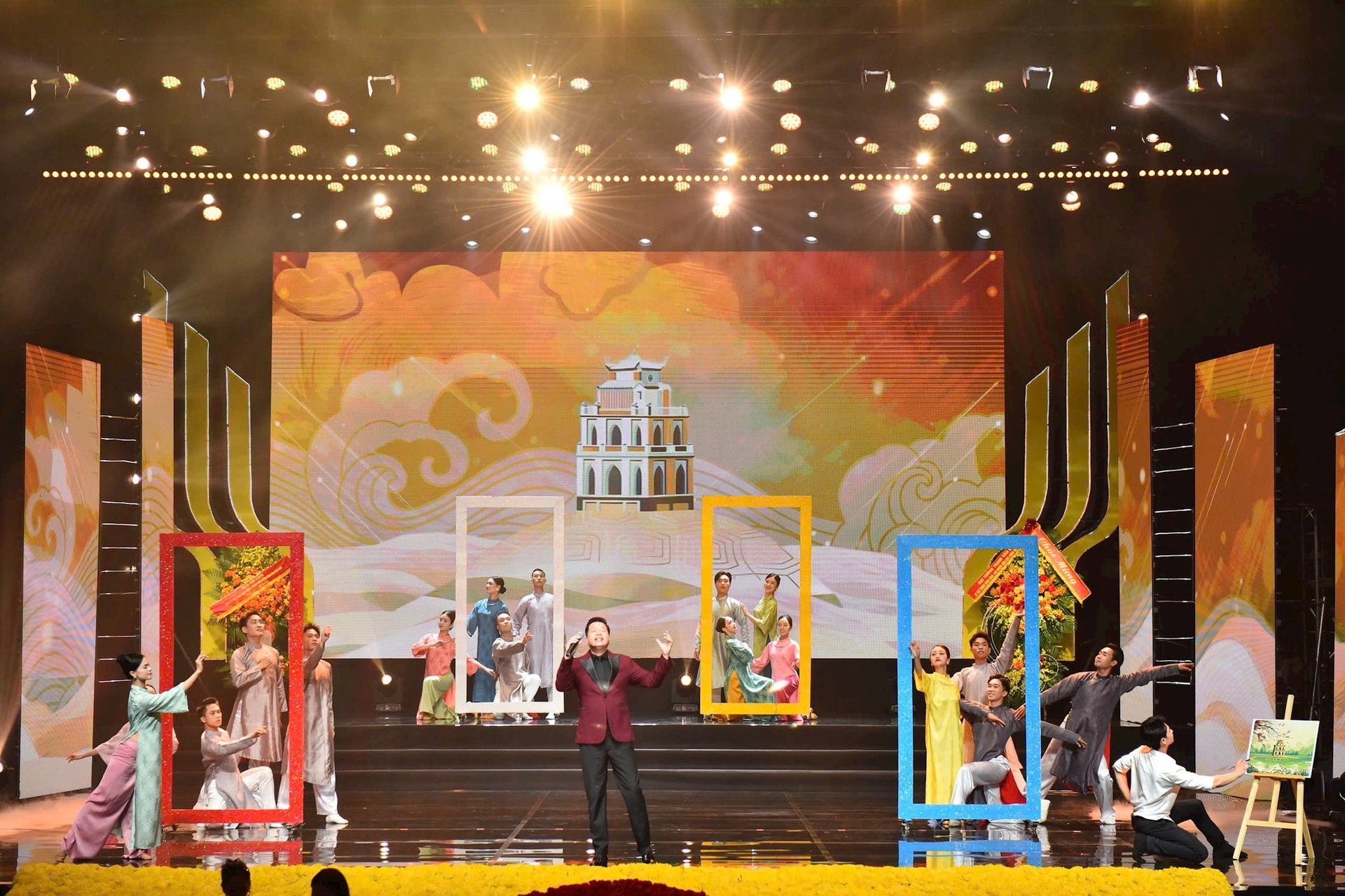 Phong trào thi đua yêu nước của Thủ đô: Giàu bản sắc riêng, thúc đẩy phát triển- Ảnh 4.