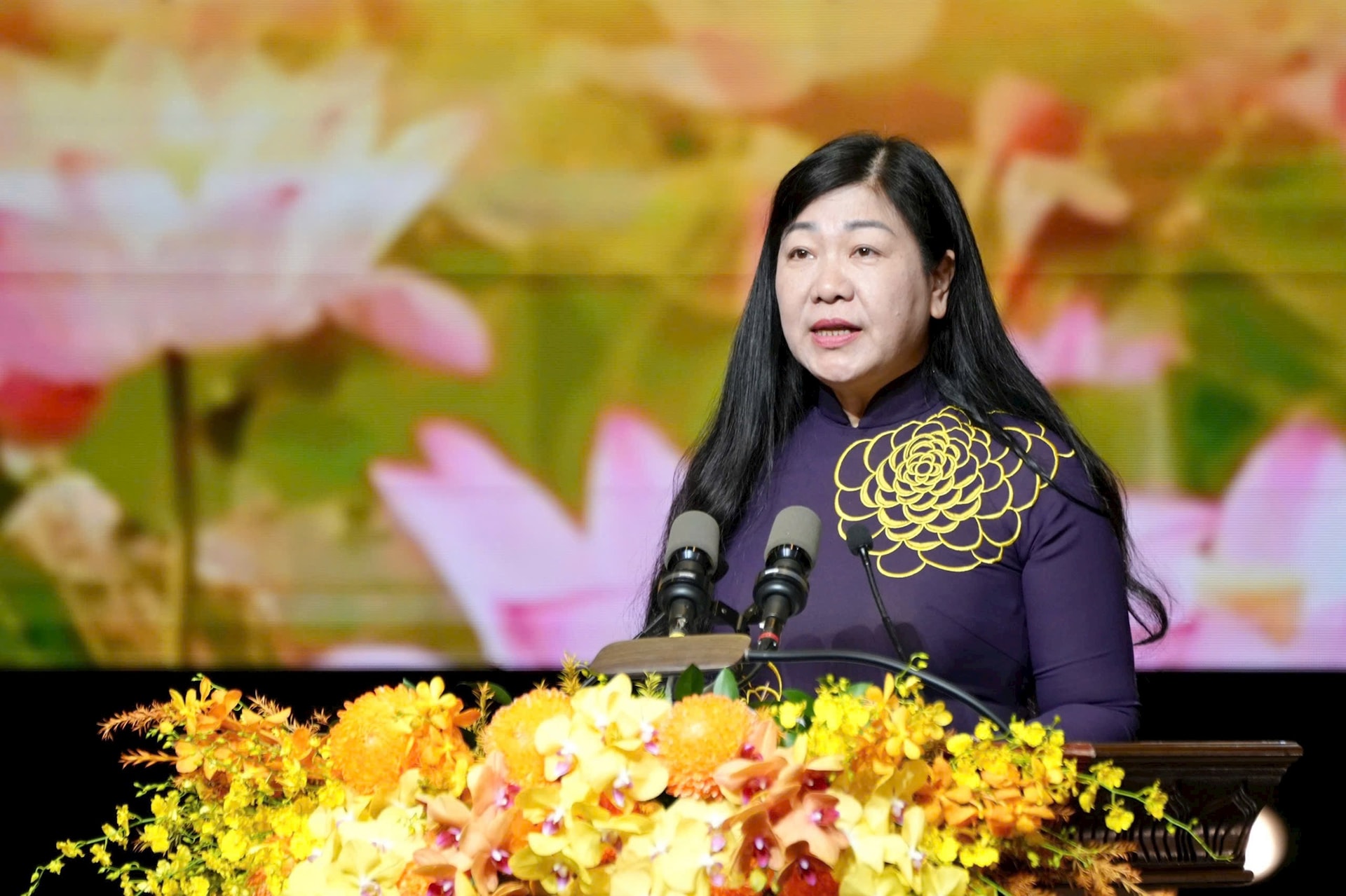 Phong trào thi đua yêu nước của Thủ đô: Giàu bản sắc riêng, thúc đẩy phát triển- Ảnh 19.