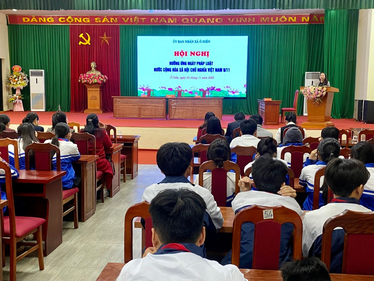 Lan tỏa tinh thần thượng tôn pháp luật từ Ngày Pháp luật nước Cộng hòa xã hội chủ nghĩa Việt Nam tại xã Ô Diên- Ảnh 1.