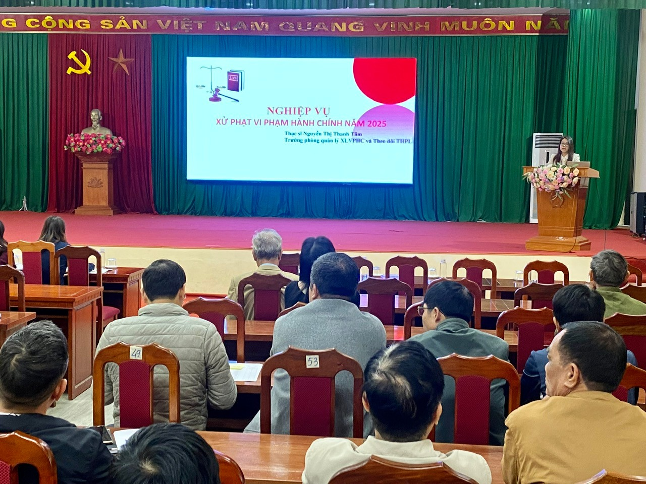 Nâng cao kỹ năng nghiệp vụ thiết lập hồ sơ xử phát vi phạm hành chính cho cán bộ, công chức trên địa bàn xã Ô Diên- Ảnh 1.