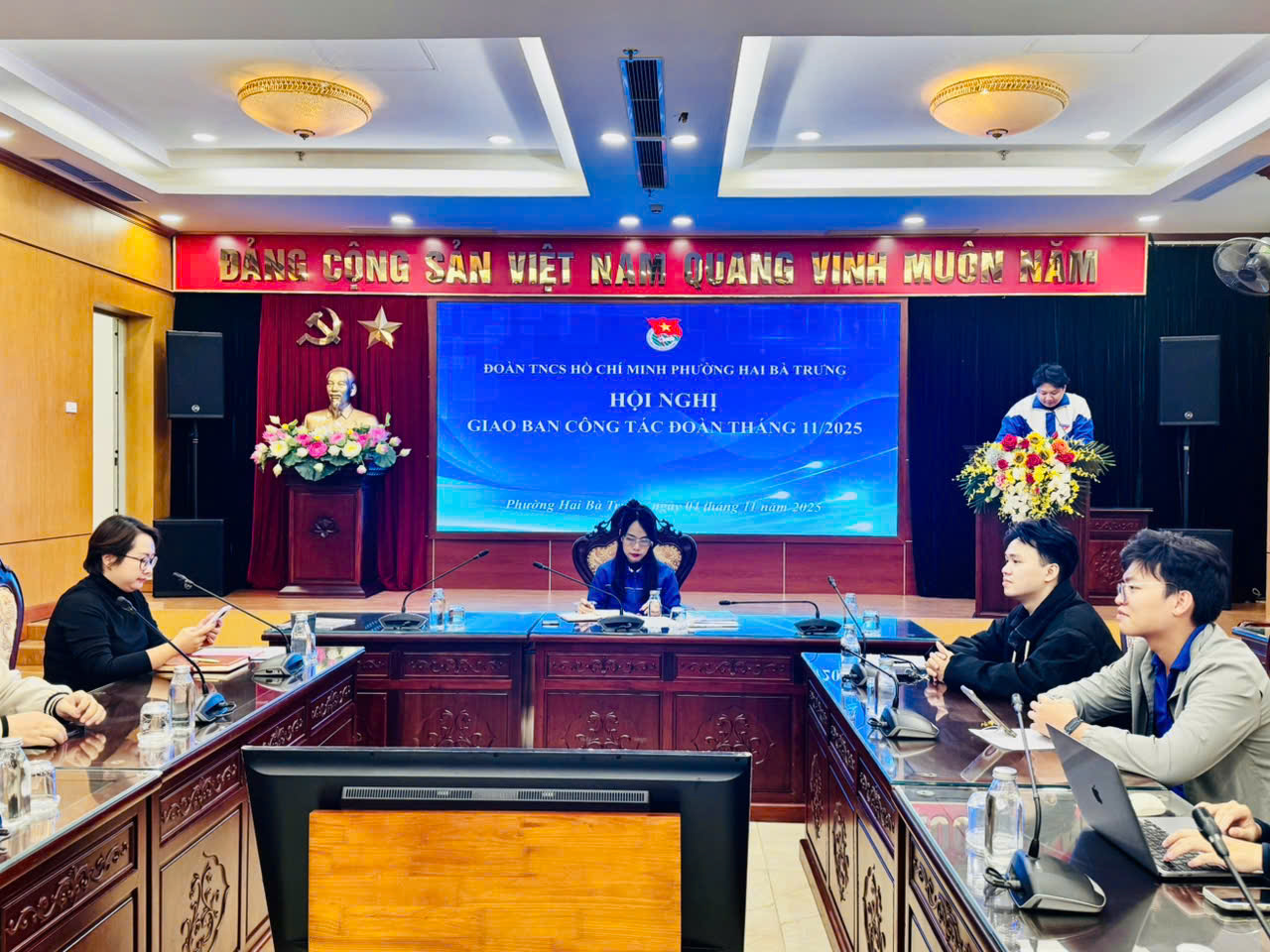 Đoàn phường Hai Bà Trưng triển khai công tác tháng 11/2025: Đổi mới, hiệu quả, tri ân đội ngũ cán bộ Đoàn nhân ngày 20/11.
- Ảnh 5.