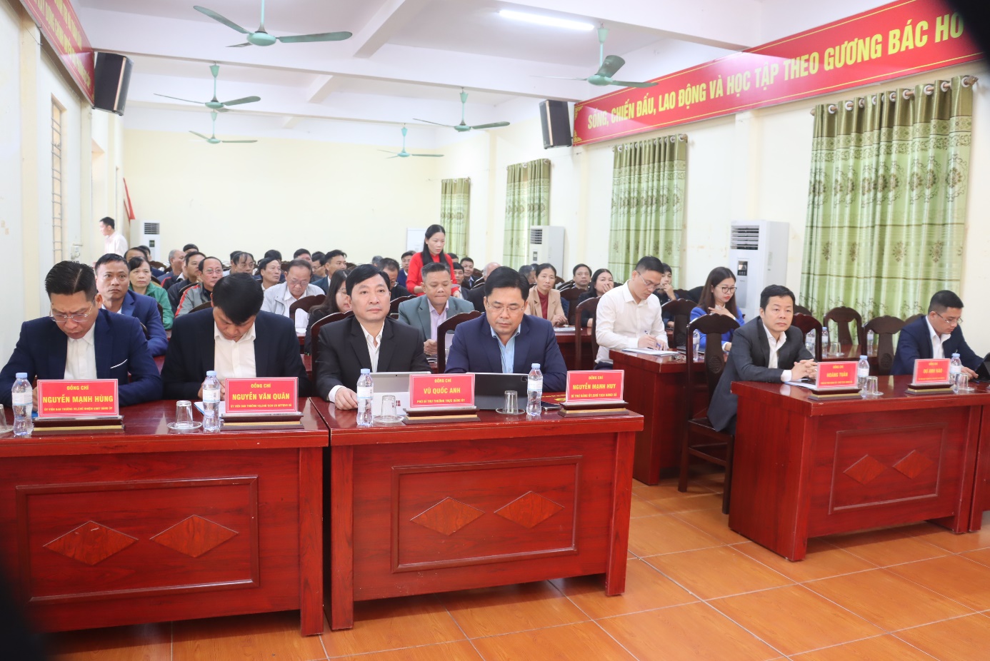 Đại Xuyên tổ chức thành công cuộc bầu cử trưởng thôn, trưởng khu dân cư, nhiệm kỳ 2025 - 2028- Ảnh 1.