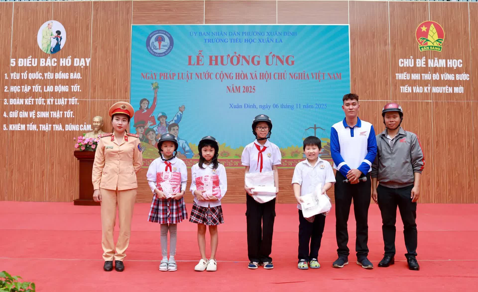 Lan tỏa tinh thần thượng tôn pháp luật trong môi trường học đường- Ảnh 5.