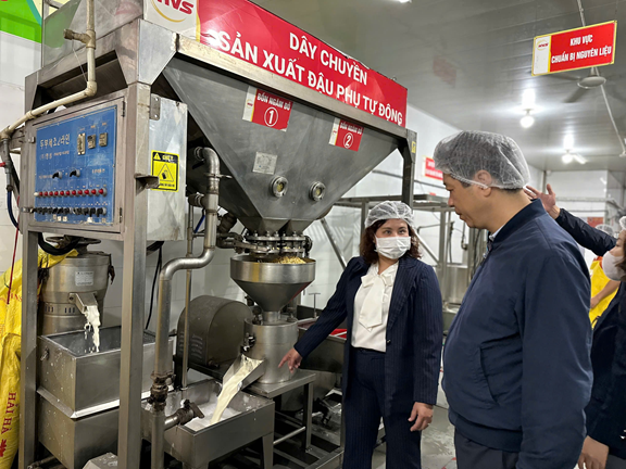 TRUY XUẤT NGUỒN GỐC THỰC PHẨM CỦA ĐƠN VỊ CUNG CẤP BỮA ĂN BÁN TRÚ CHO BẾP ĂN TRƯỜNG TIỂU HỌC AN HÒA- Ảnh 6.