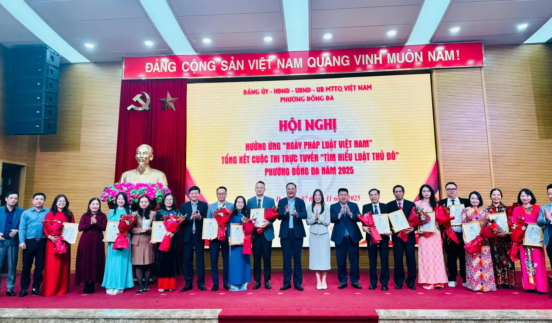 Phường Đống Đa đẩy mạnh tuyên truyền, đưa Luật Thủ đô vào cuộc sống- Ảnh 3.