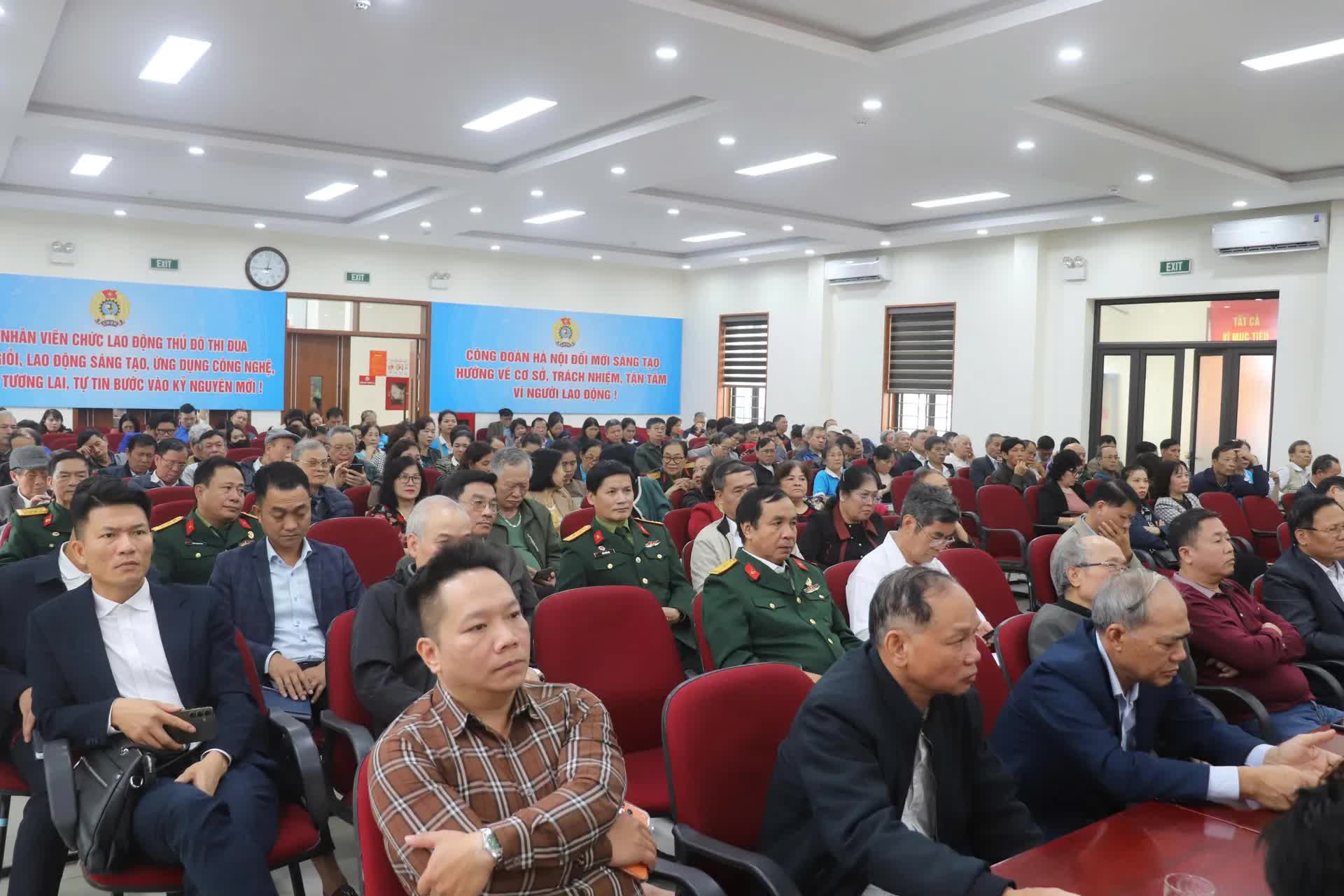 Người dân phường Định Công kiến nghị nhiều vấn đề liên quan đến quản lý đô thị- Ảnh 1.