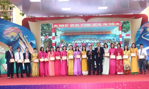 Sáu mươi năm — một hành trình đầy tự hào của Trường Trung học Phổ thông Mỹ Đức A.- Ảnh 16.