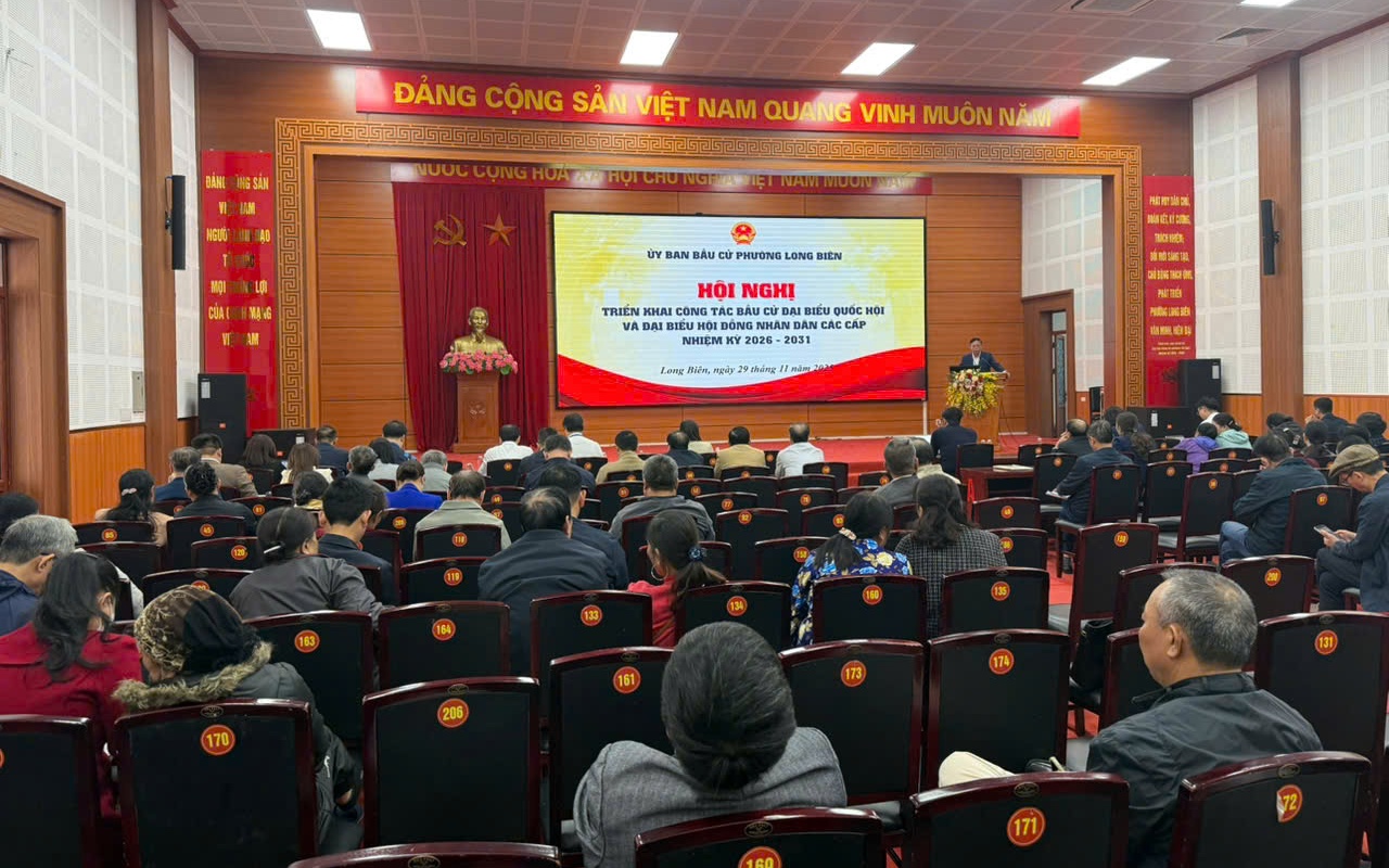 Quang cảnh hội nghị