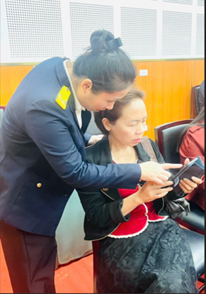 Đảng ủy, UBND phường Long Biên tổ chức tập huấn hỗ trợ người nộp thuế trên địa bàn phường Long Biên- Ảnh 5.