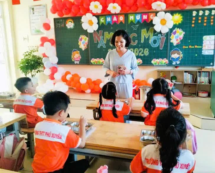 Nhà giáo tận tâm, lan tỏa yêu thương- Ảnh 6.