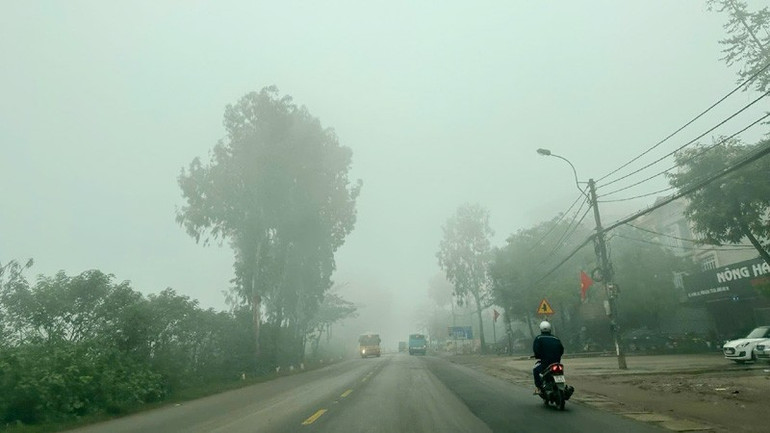 Bộ Y tế khuyến cáo các biện pháp bảo vệ sức khoẻ khi không khí bị ô nhiễm- Ảnh 2.