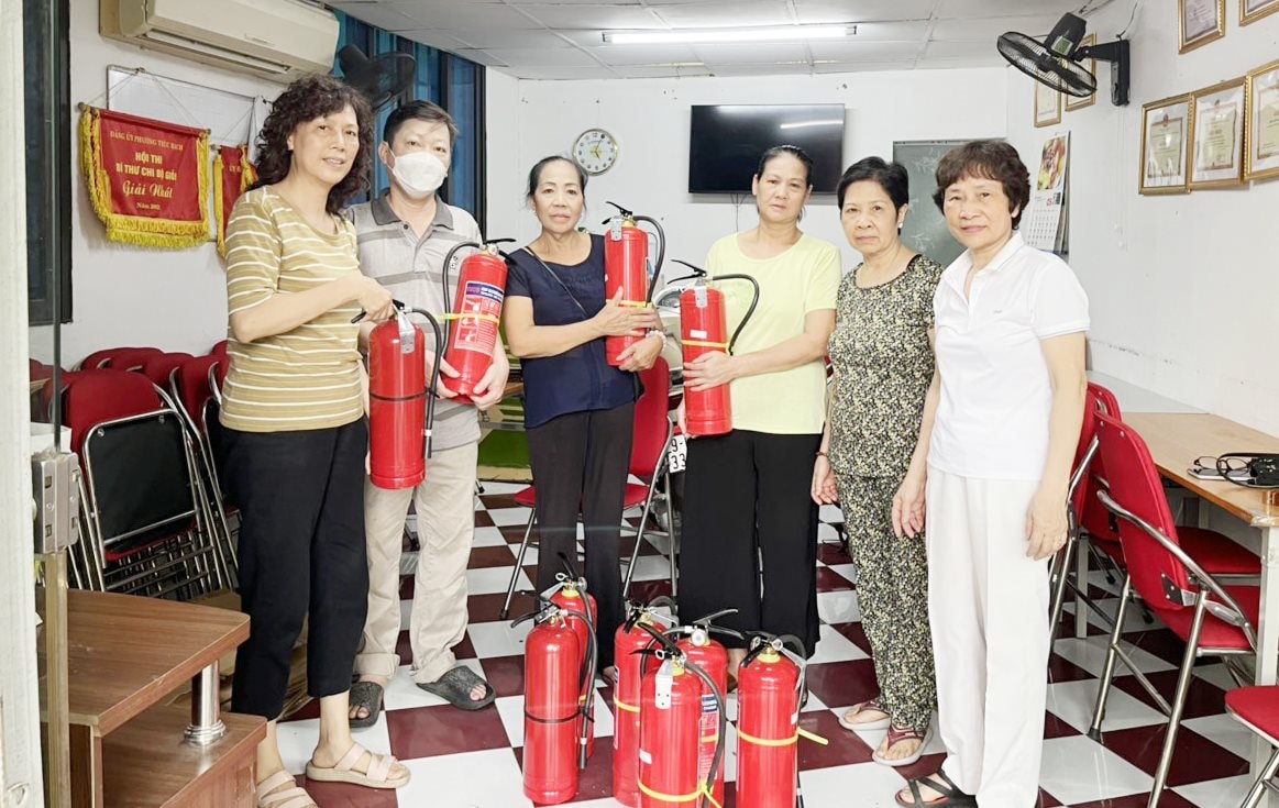 Bí thư chi bộ gương mẫu- Ảnh 1.