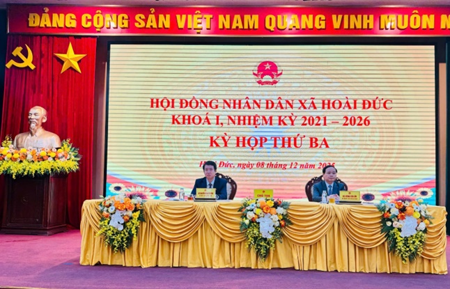 Kỳ họp thứ 3 HĐND xã Hoài Đức khoá I, nhiệm kỳ 2021 - 2026 quyết nghị nhiều nội dung trọng tâm cho năm 2026- Ảnh 1.