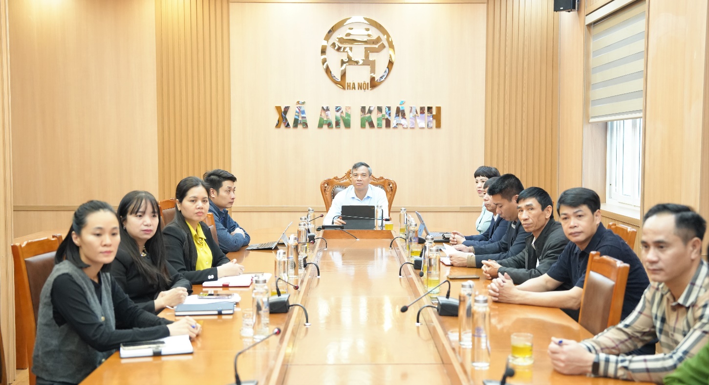 A group of people sitting at a table  AI-generated content may be incorrect.