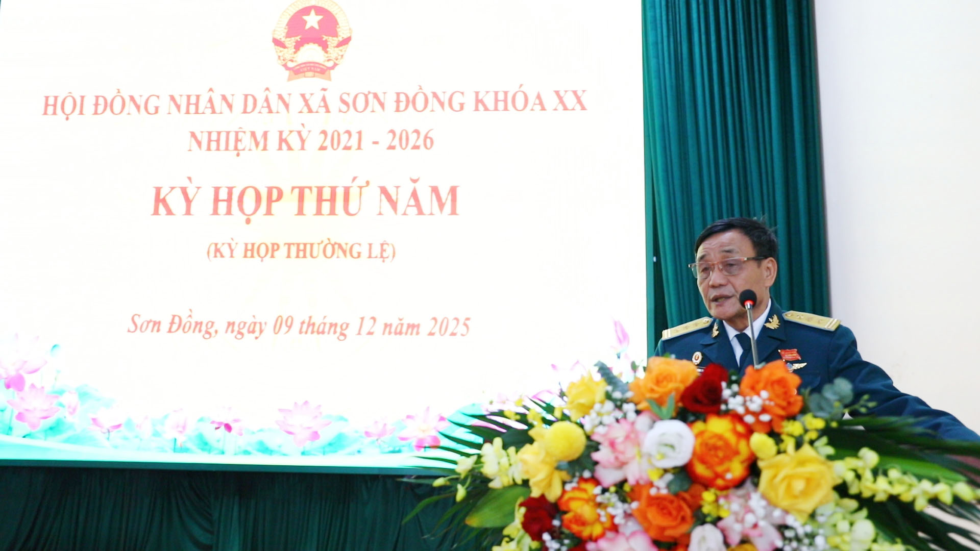 Kỳ họp thứ Năm HĐND xã Sơn Đồng khóa XX thống nhất ban hành 7 Nghị quyết- Ảnh 12.