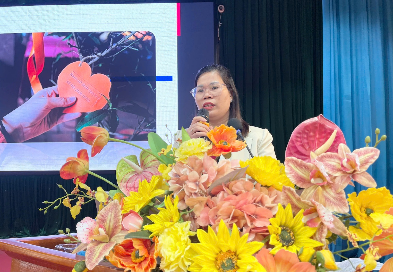 Hội Liên hiệp Phụ nữ xã Hoài Đức tổ chức hội nghị tọa đàm về Bình đẳng giới- Ảnh 6.