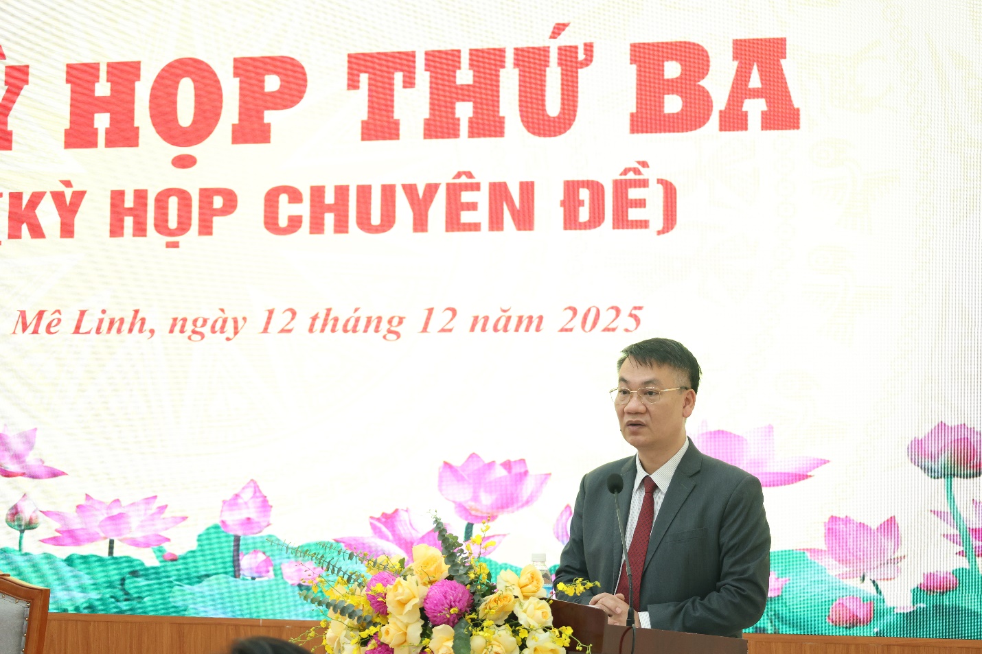 Kỳ họp thứ Ba HĐND xã Mê Linh bầu chức danh Phó Chủ tịch UBND xã- Ảnh 2.
