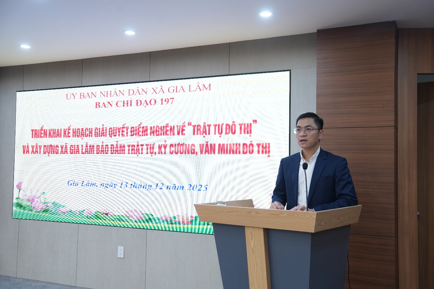 Xã Gia Lâm ra quân giải quyết điểm nghẽn trật tự đô thị, xây dựng văn minh đô thị- Ảnh 2.