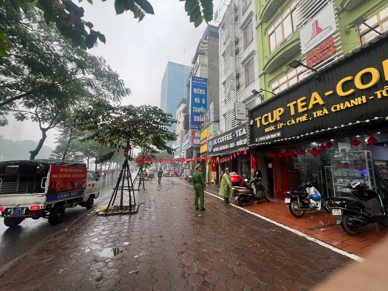 Quyết tâm giải quyết các điểm nghẽn về trật tự đô thị trên địa bàn phường - Ảnh 6.