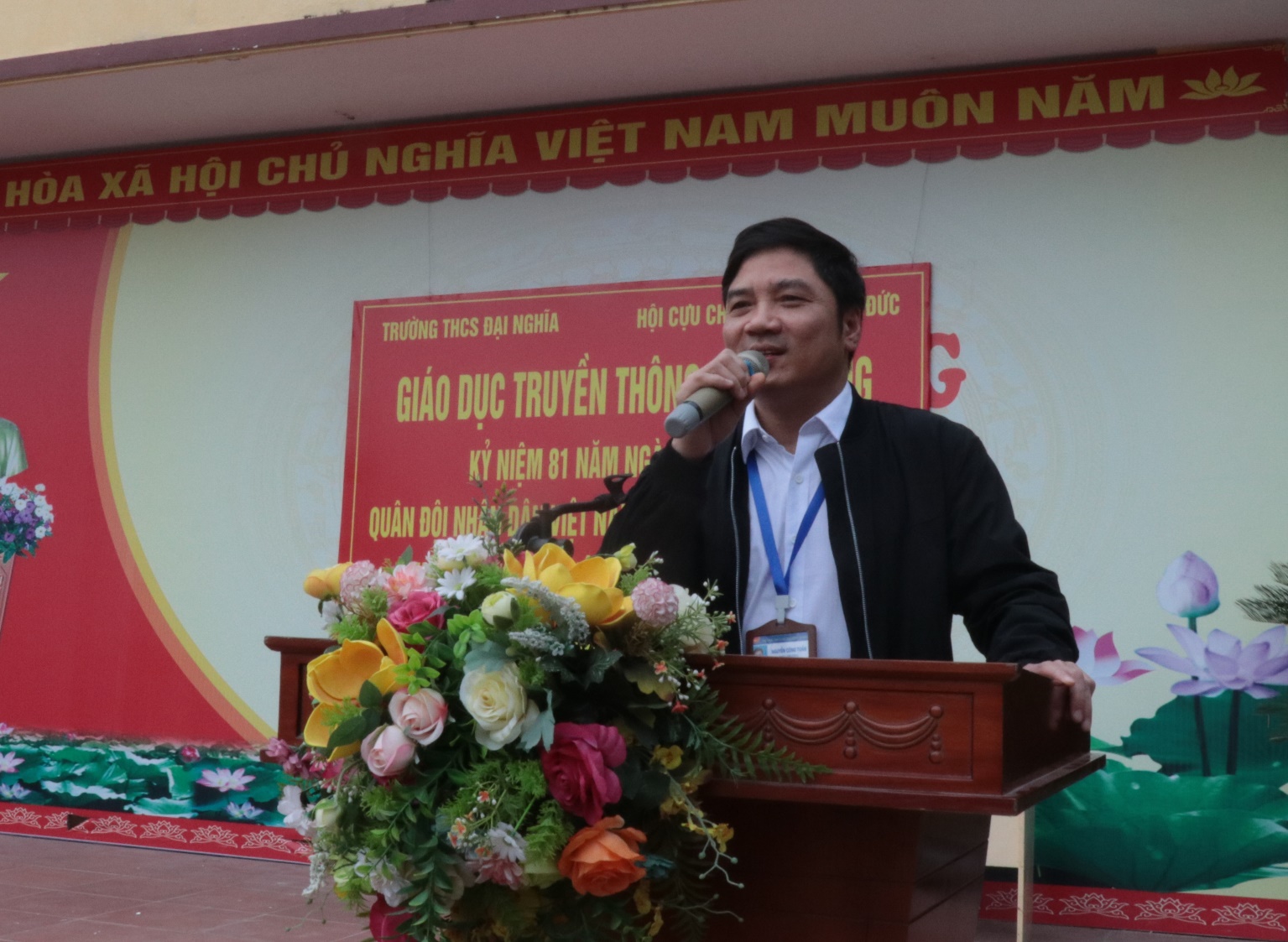 Giáo dục truyền thống cách mạng cho học sinh trường THCS Đại Nghĩa- Ảnh 7.