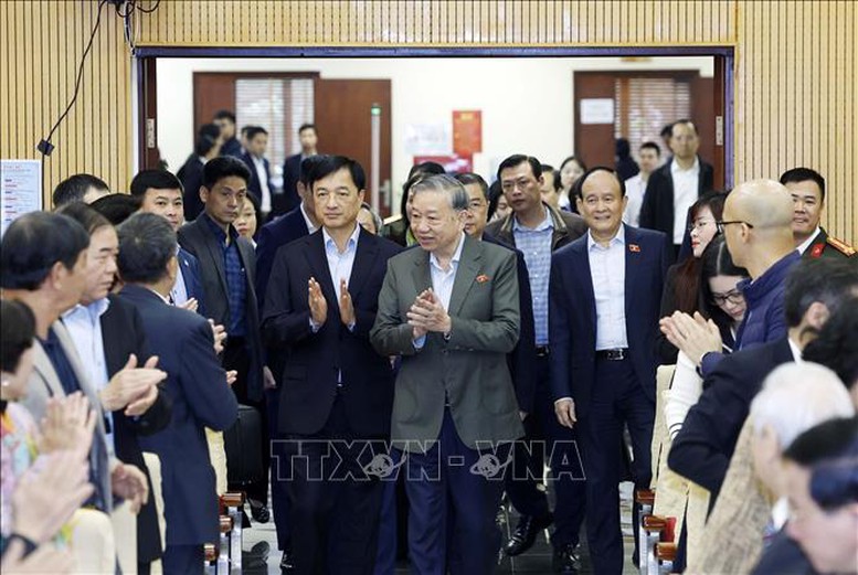 Tổng Bí thư Tô Lâm: Hà Nội tập trung vào 5 ưu tiên trong những định hướng lớn- Ảnh 1.