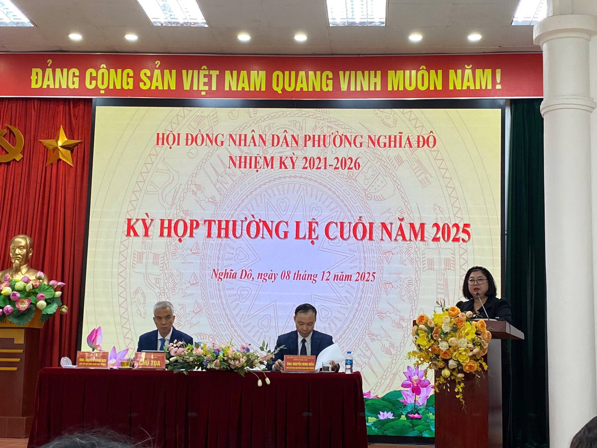 Phường Nghĩa Đô tổ chức kỳ họp thường lệ cuối năm 2025- Ảnh 2.