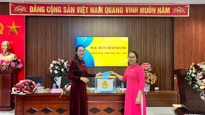 TRƯỜNG TIỂU HỌC TRẦN PHÚ TỔ CHỨC ĐẠI HỘI CÔNG ĐOÀN KHOÁ XXIII, NHIỆM KÌ 2025 - 2030- Ảnh 3.