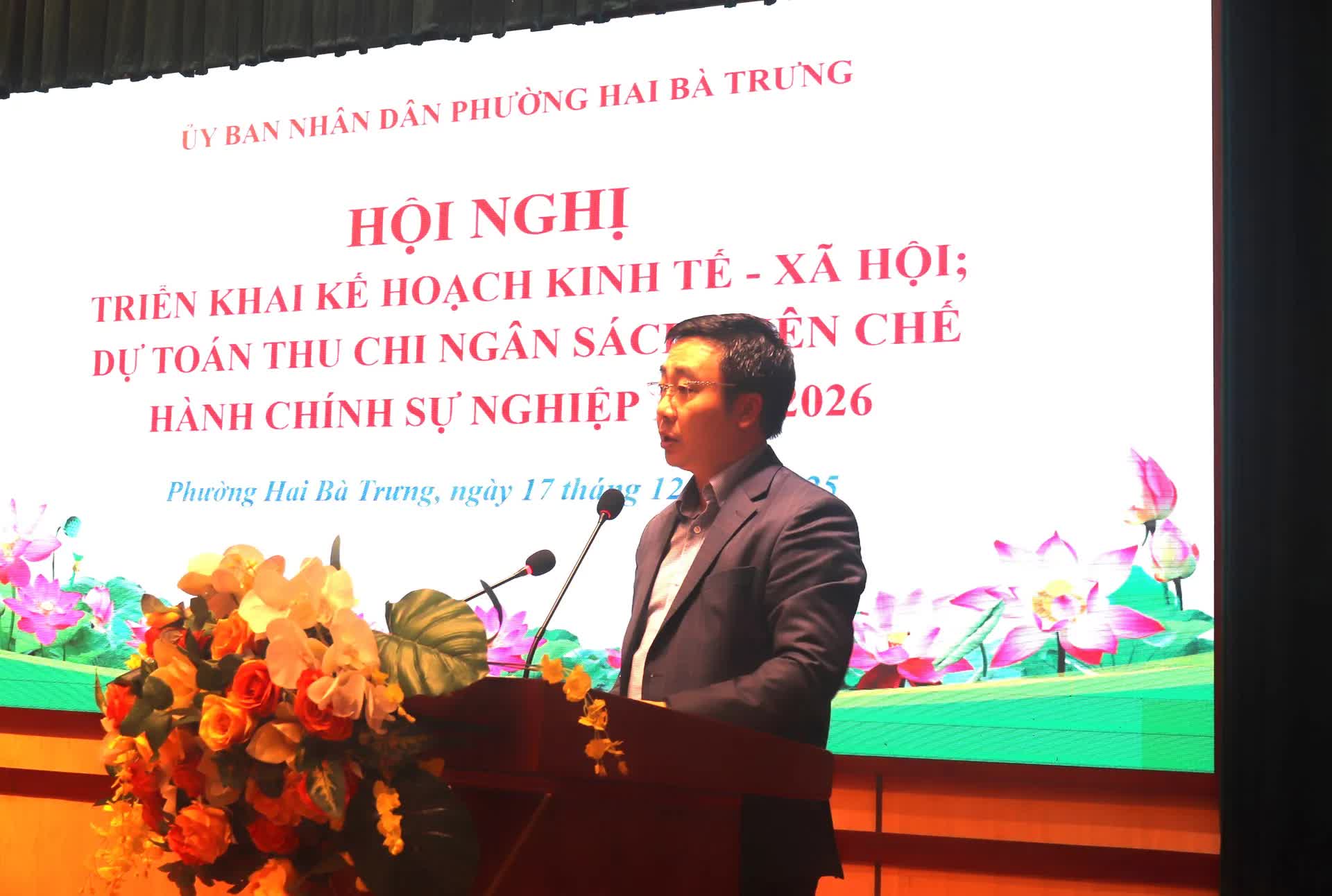 Phường Hai Bà Trưng giao chỉ tiêu KT-XH năm 2026: phát huy sáng tạo của từng công chức, tạo chuyển biến rõ nét tại từng đơn vị- Ảnh 4.