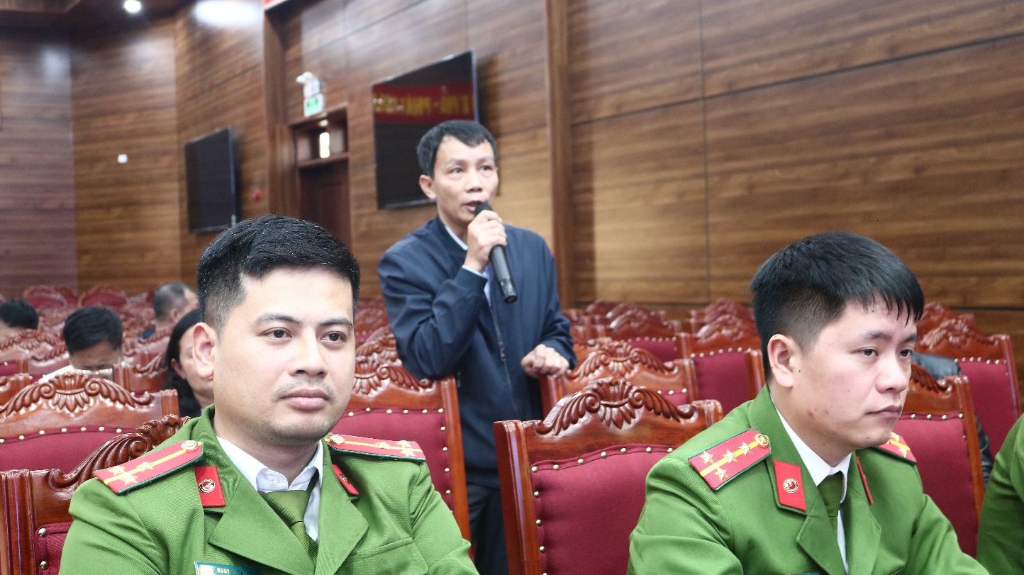 MỸ ĐỨC: QUYẾT TÂM GIẢI QUYẾT DỨT ĐIỂM "ĐIỂM NGHẼN" VỀ TRẬT TỰ ĐÔ THỊ VÀ XÂY DỰNG- Ảnh 6.