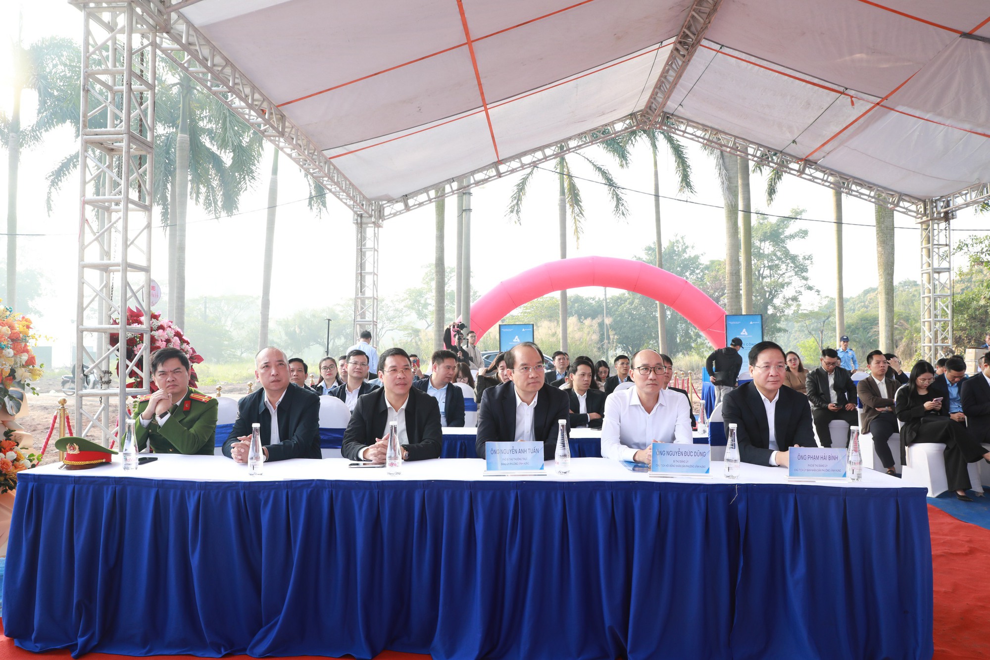 Phường Vĩnh Hưng khởi công 2 tuyến đường mở rộng không gian phát triển- Ảnh 2.