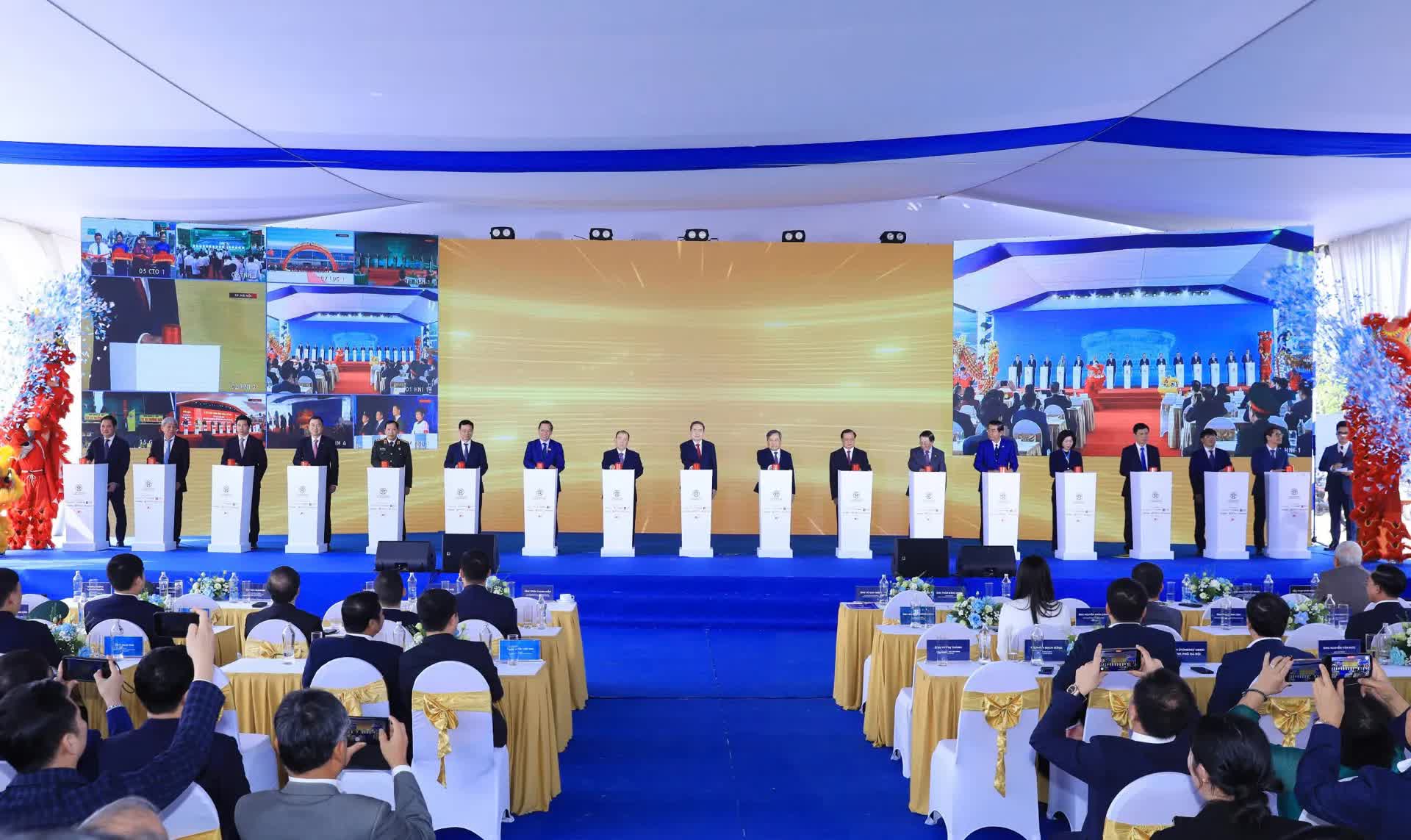 Khởi công Trục Đại lộ cảnh quan sông Hồng - dự án chiến lược của Thủ đô- Ảnh 2.