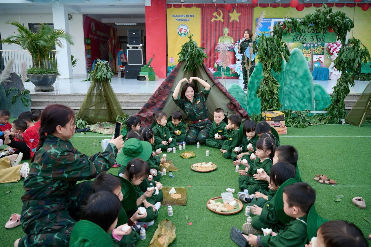 Trường Mầm non Hợp Tiến A với chương trình “Chú bộ đội trong mắt em” những ngày trải nghiệm đẹp của tuổi thơ- Ảnh 5.