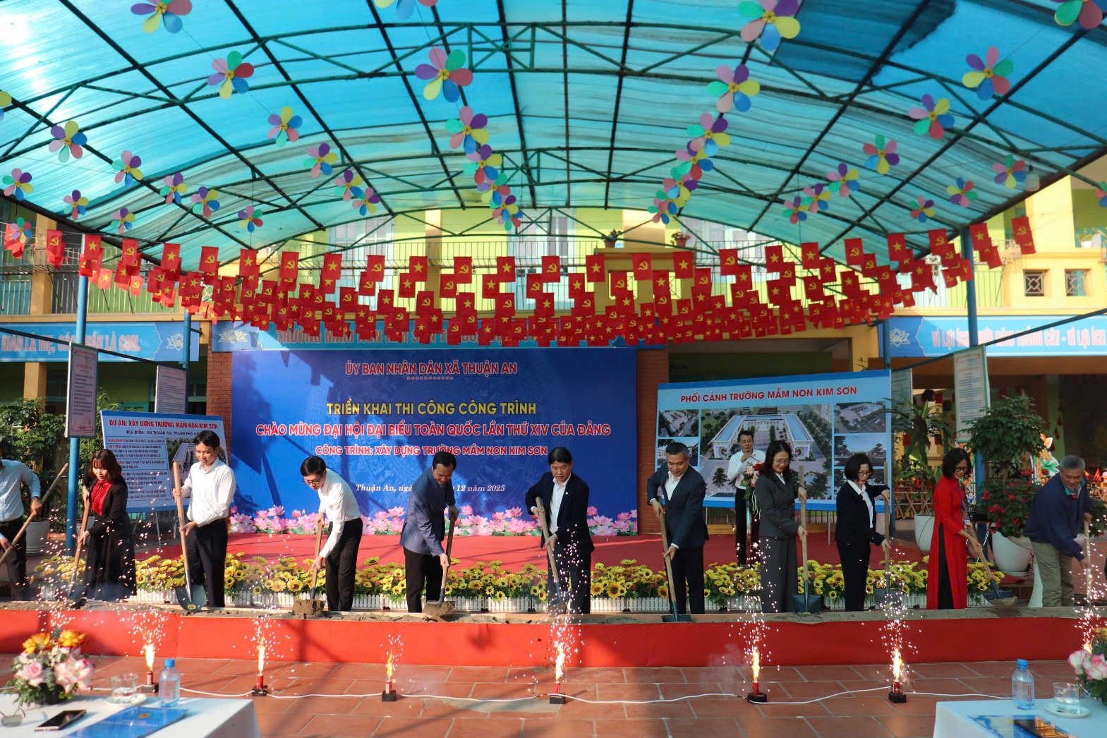 Ảnh có chứa con người, trần nhà, người, đám đông  Nội dung do AI tạo ra có thể không chính xác.